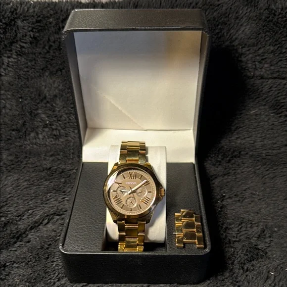 Women’s Fossil Cecile Stainless Steel Rose Gold 40mm Chronograph Watch Fossil AM4483 Cecile Multifunction Rose Dial Rose Gold-Tone  main image 4